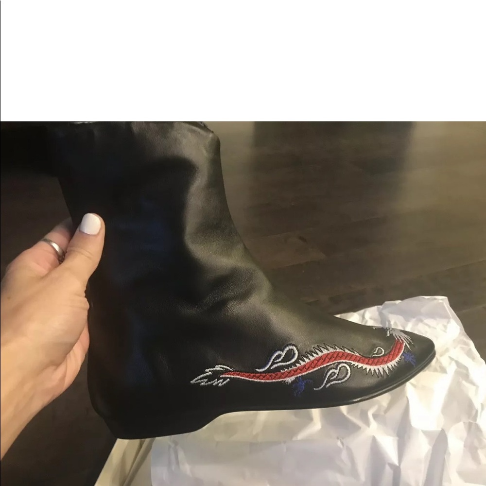NEW Kenzo boots